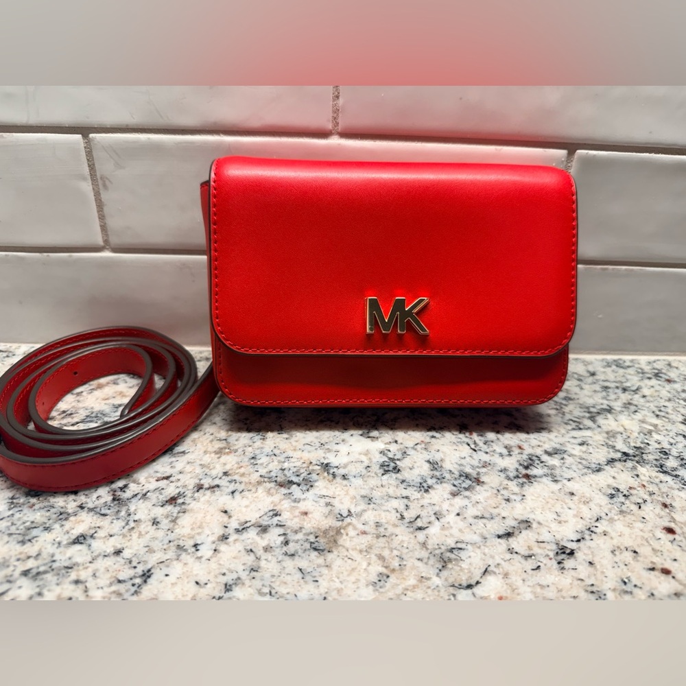 Michael Kors Mott Leather Belt Bag - Bright Red & Gold NWT (Convertible!)